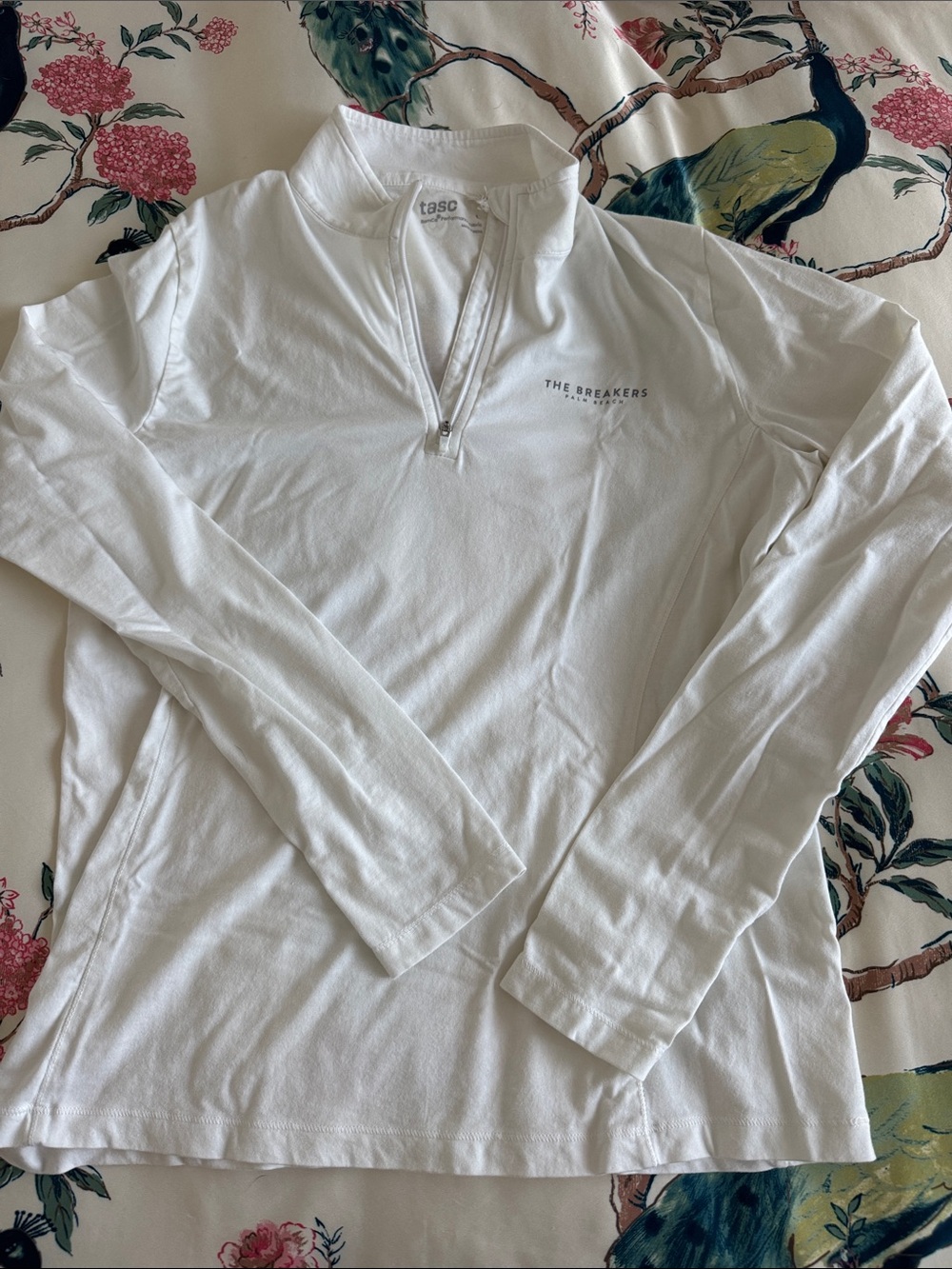 Women’s The Breakers Half-Zip Long Sleeve Pullover - White in L